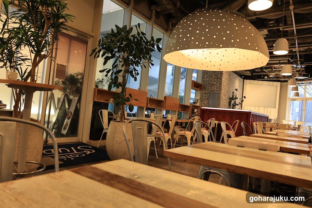 café STUDIO
