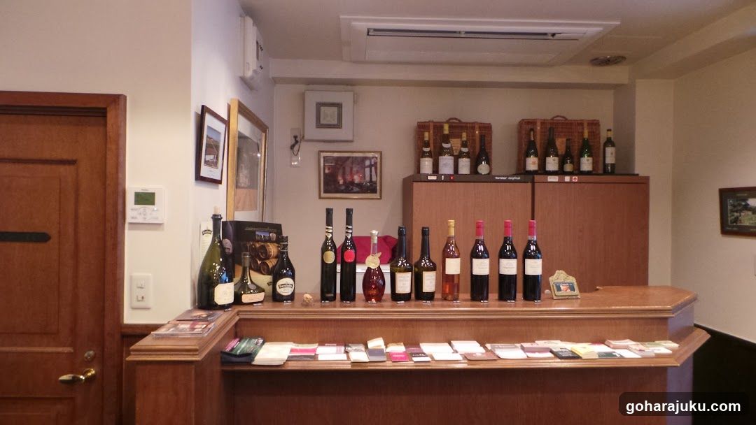Wine Display Counter