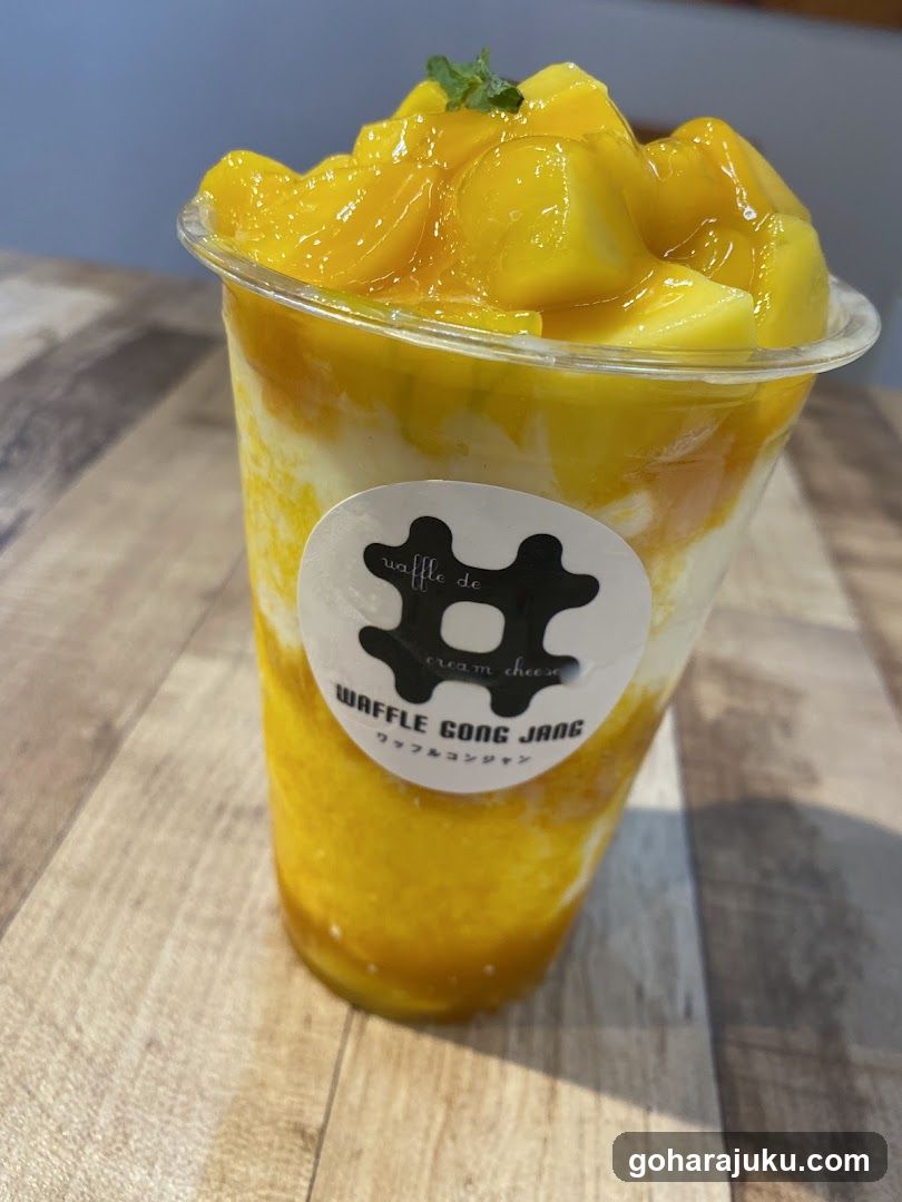 韓国ワッフル＆クロッフル ×大王チーズ10円パン原宿店 Waffle GongJang