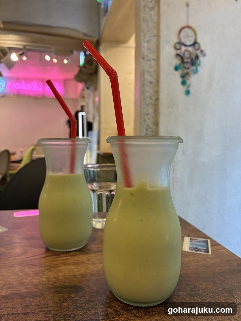 Madosh Cafe