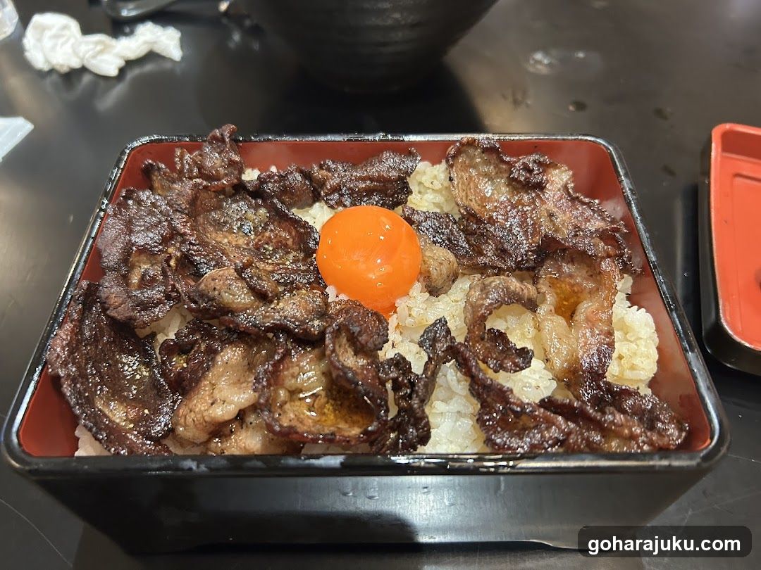 Wagyu (Halal) Steak HamBurger & Ramen (Japanese food) Harajuku Shibuya Restaurant 5W Tokyo 1962