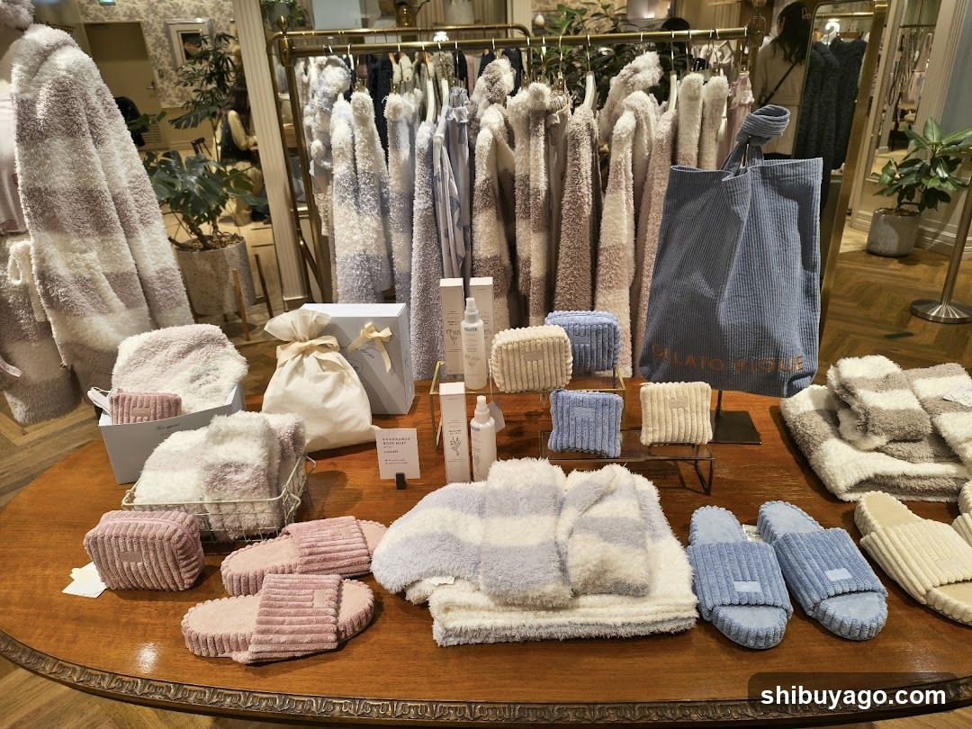Cozy Home Textile Display