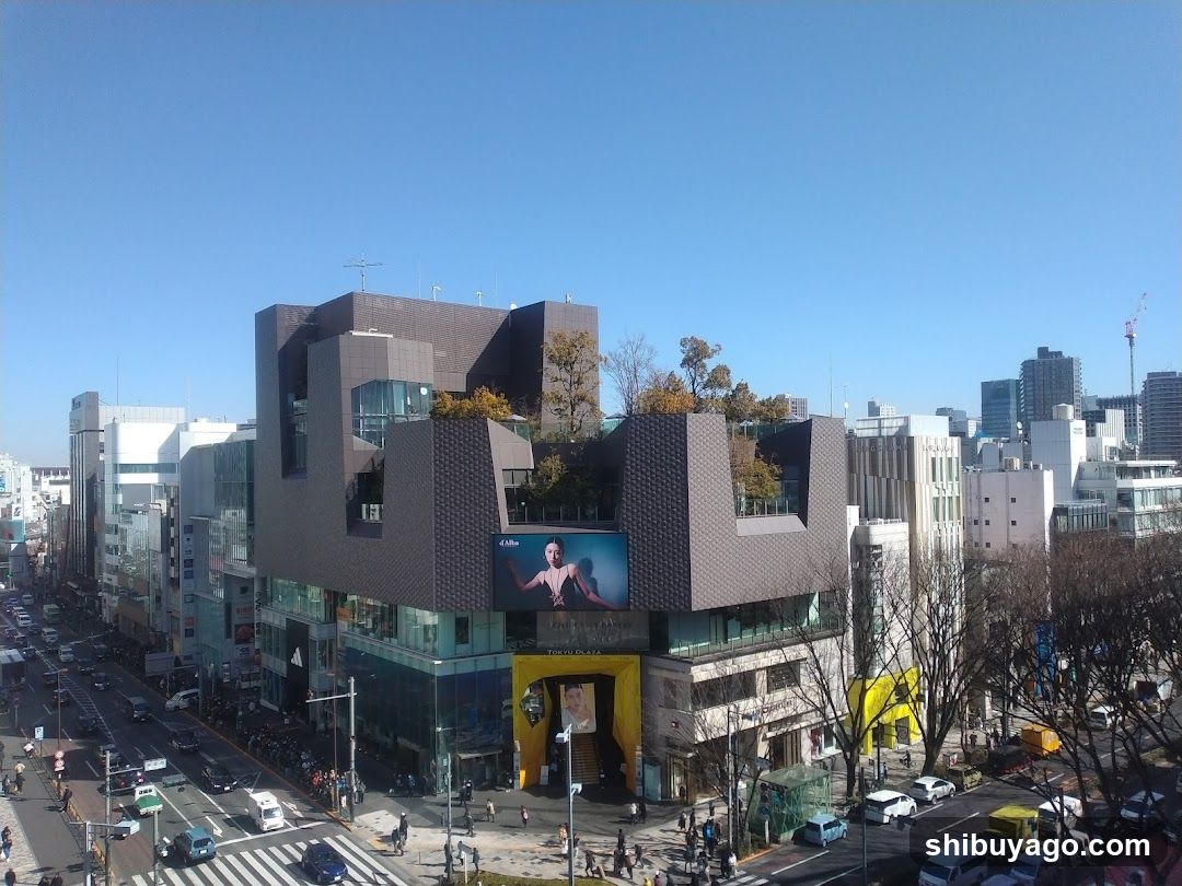 Urban Street Scene with Modern Building
