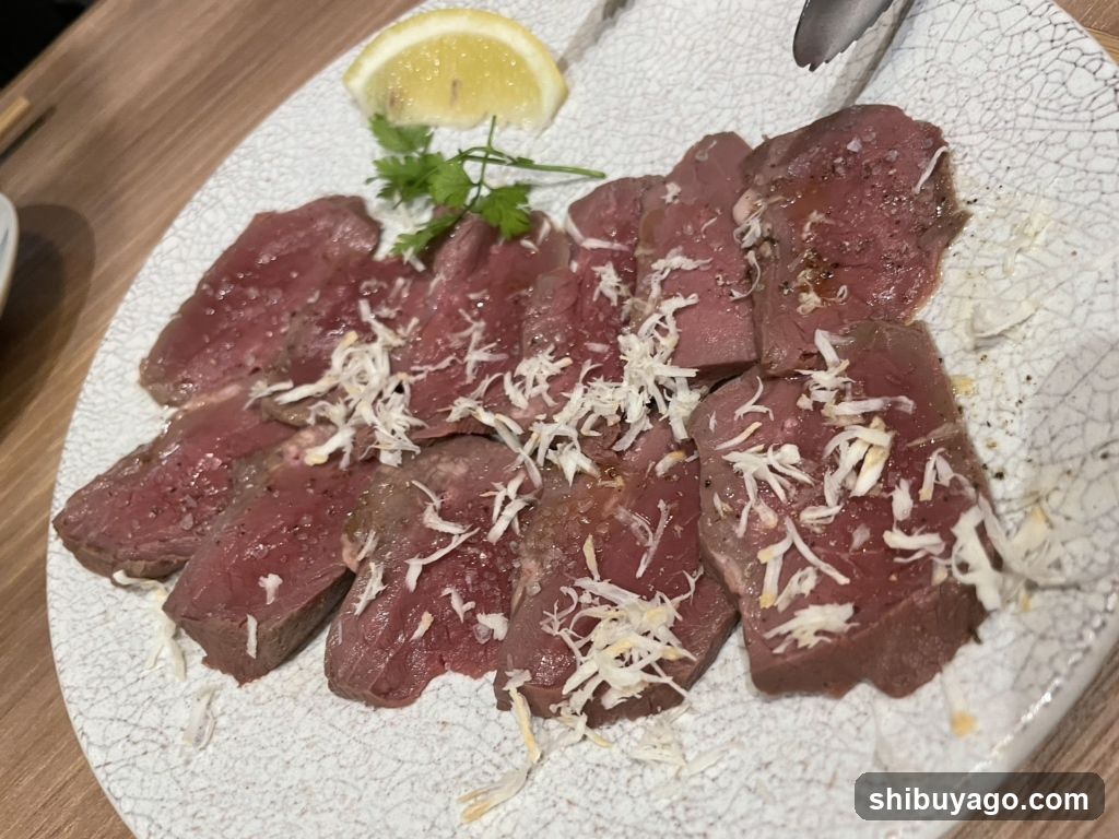 Sliced Beef with Lemon and Parsley