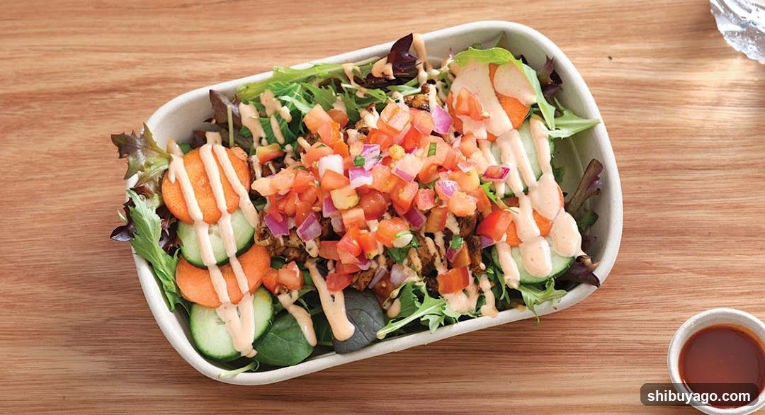 Salad Bowl with Dressing