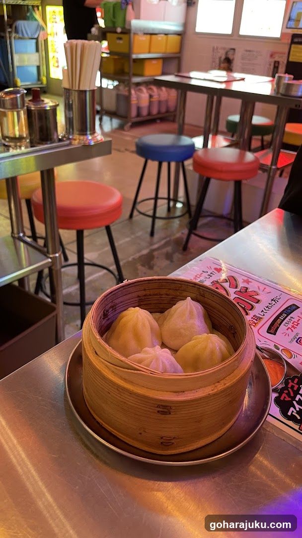 Steamed Dumplings in Bamboo Steamer