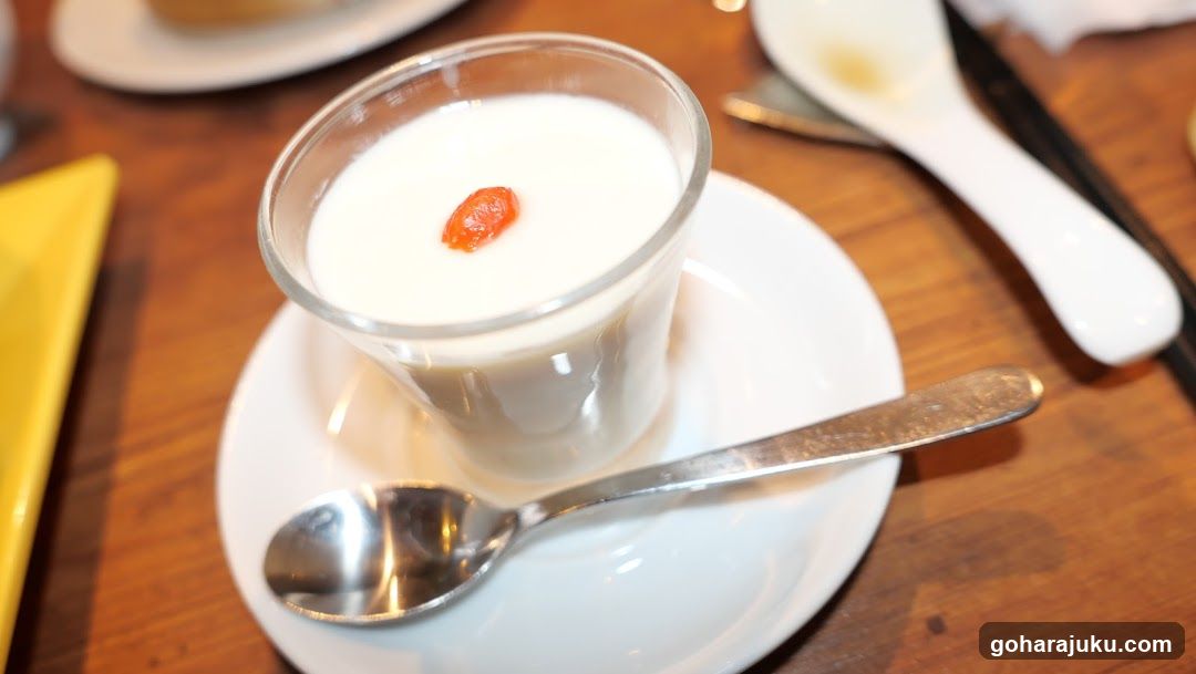 Dessert with Goji Berry