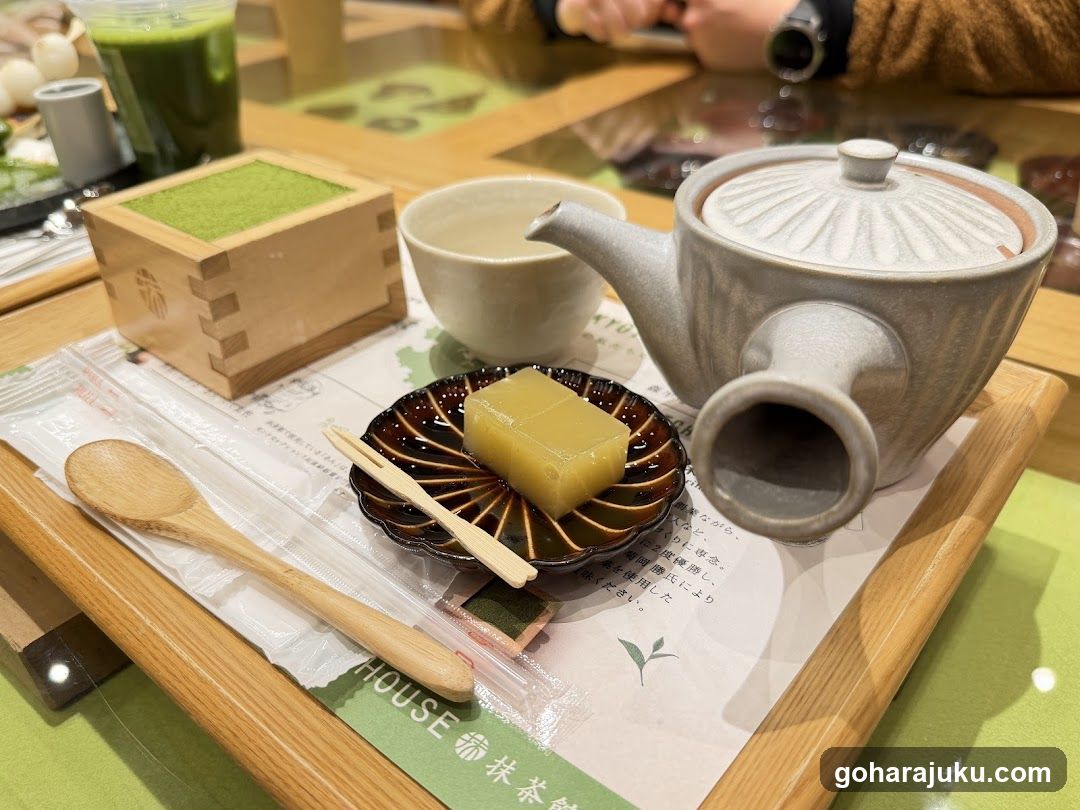 Matcha Tea Set with Dessert