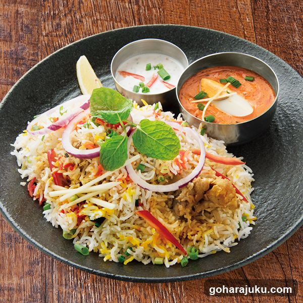 Biryani with Side Dishes