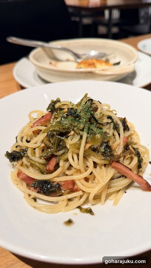 Pasta Dish with Greens and Ham