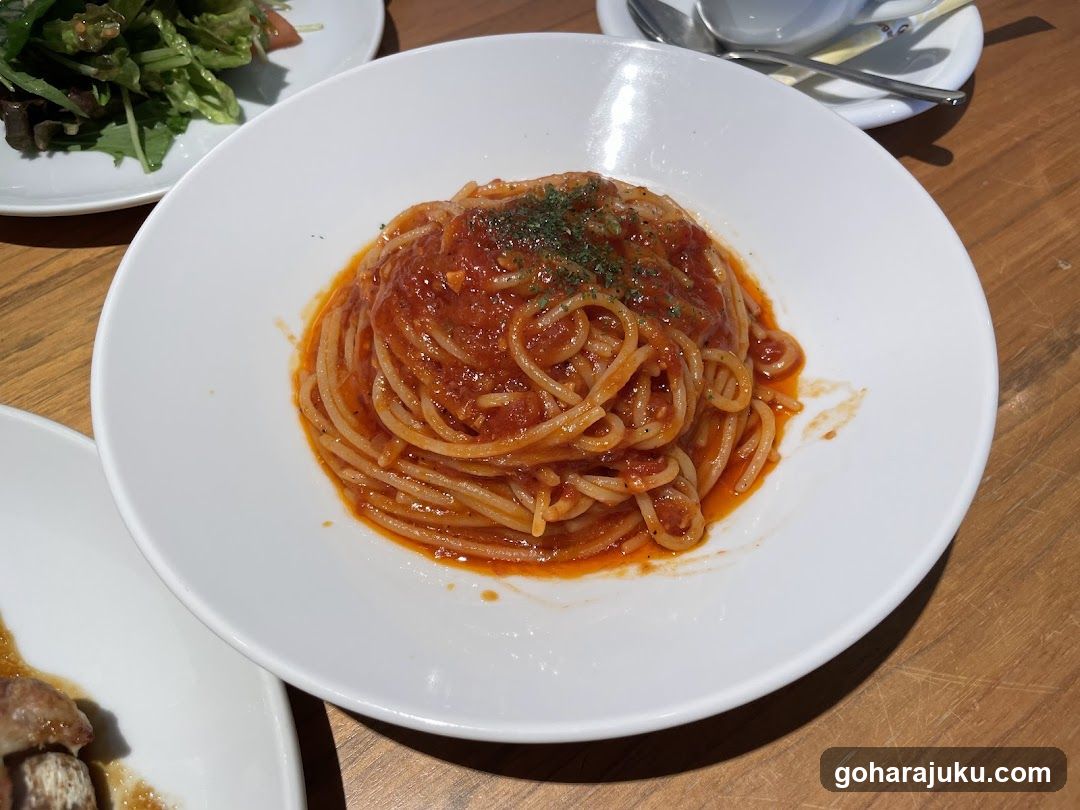 Spaghetti with Tomato Sauce