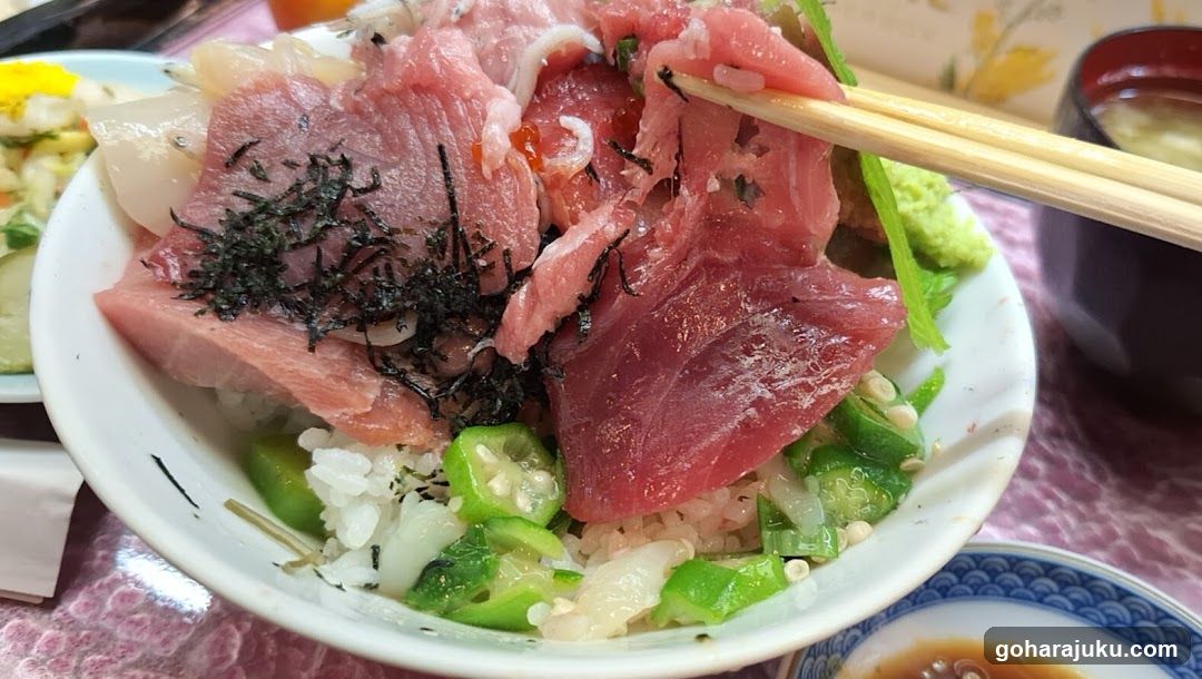 Tuna Rice Bowl with Seasoning