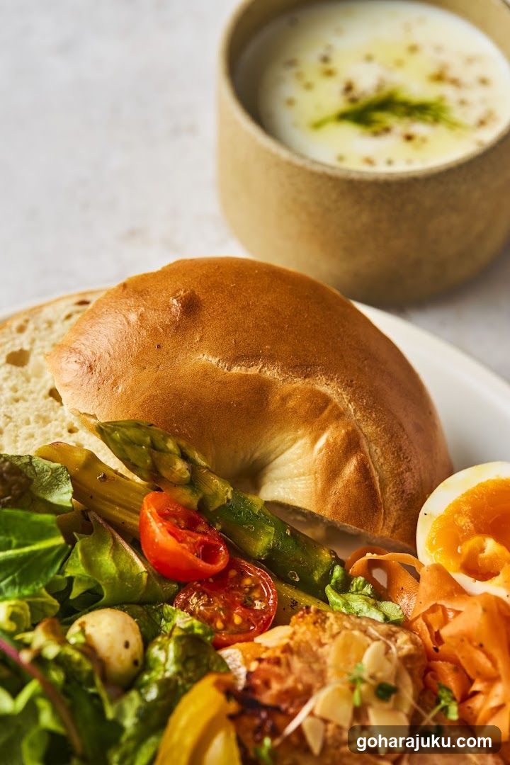 Bagel with Salad and Soup