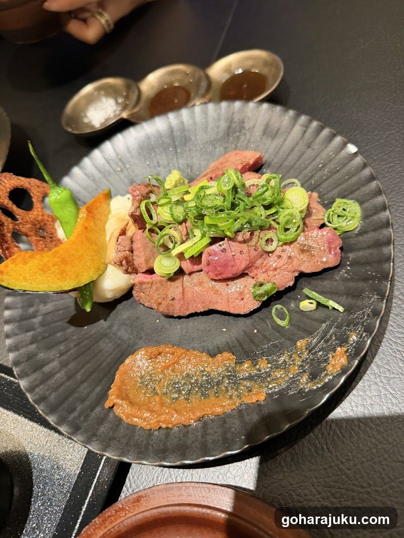 Sliced Beef with Scallions and Sauce