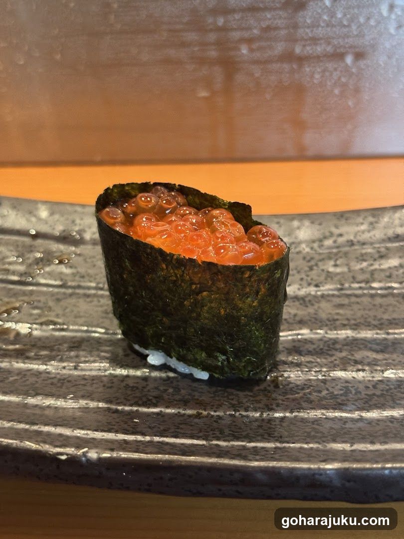Sushi with roe
