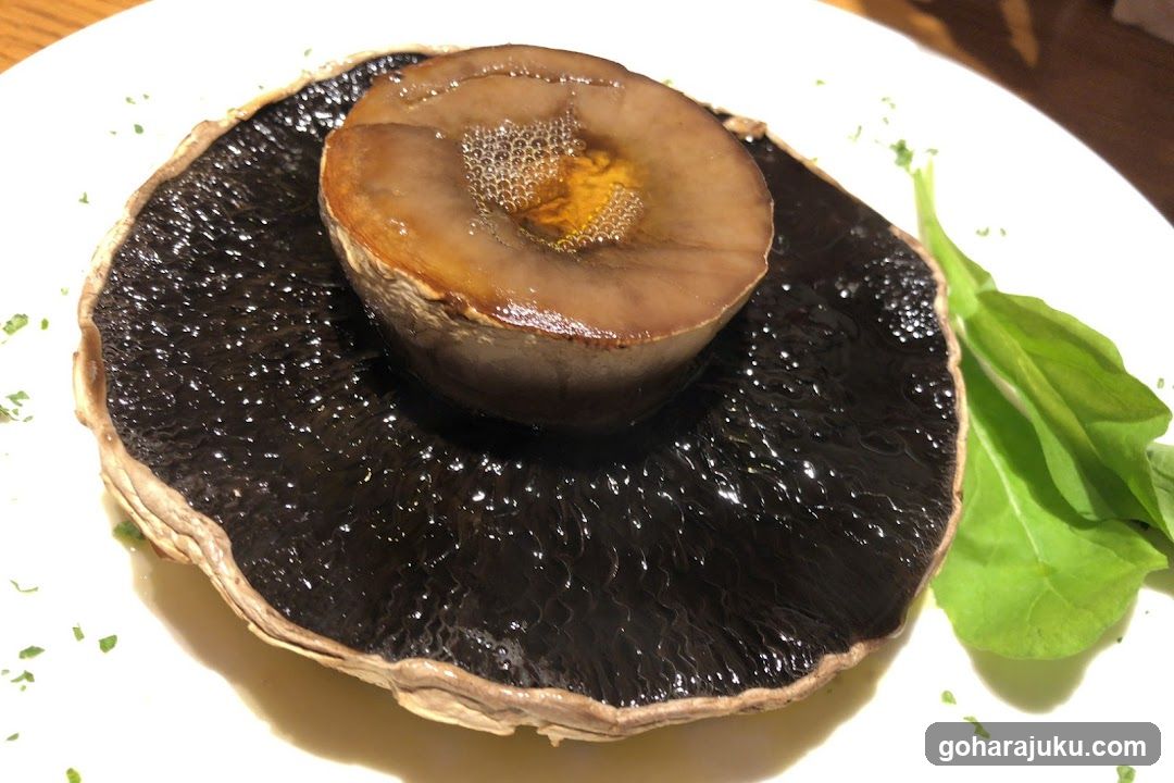 Sautéed Mushroom with Foaming Center