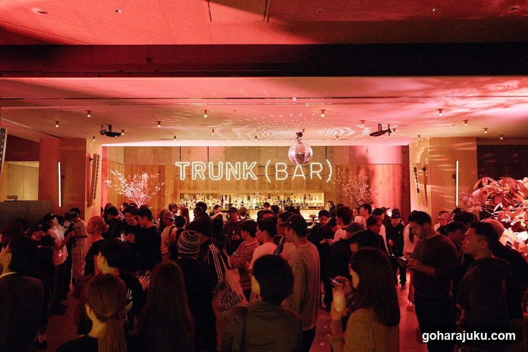 TRUNK (BAR) Interior Party Scene