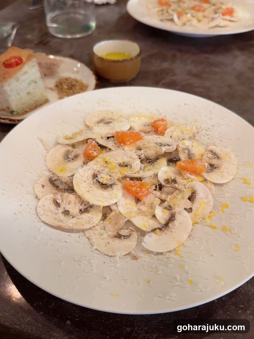 Mushroom and Orange Salad with Cheese