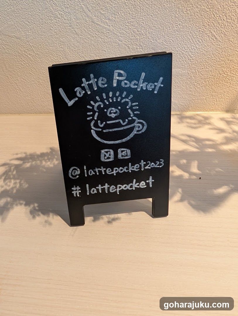 Latte Pocket Signage