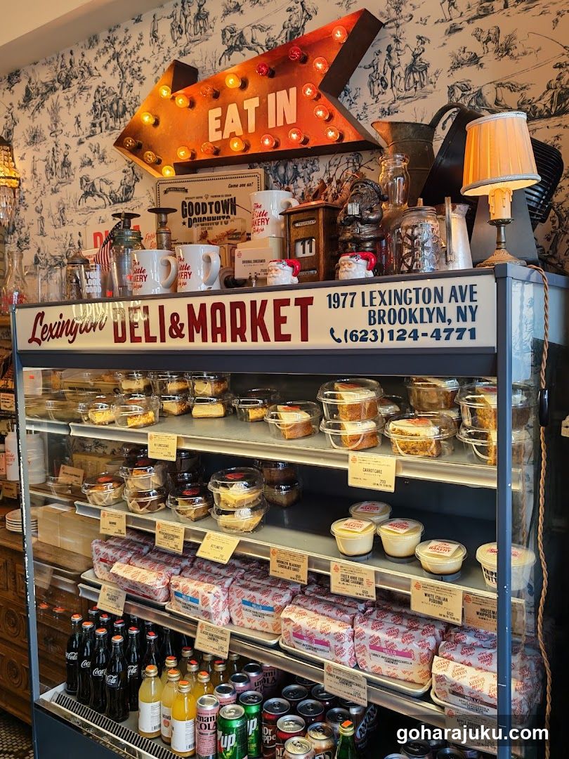 Deli & Market Interior Display