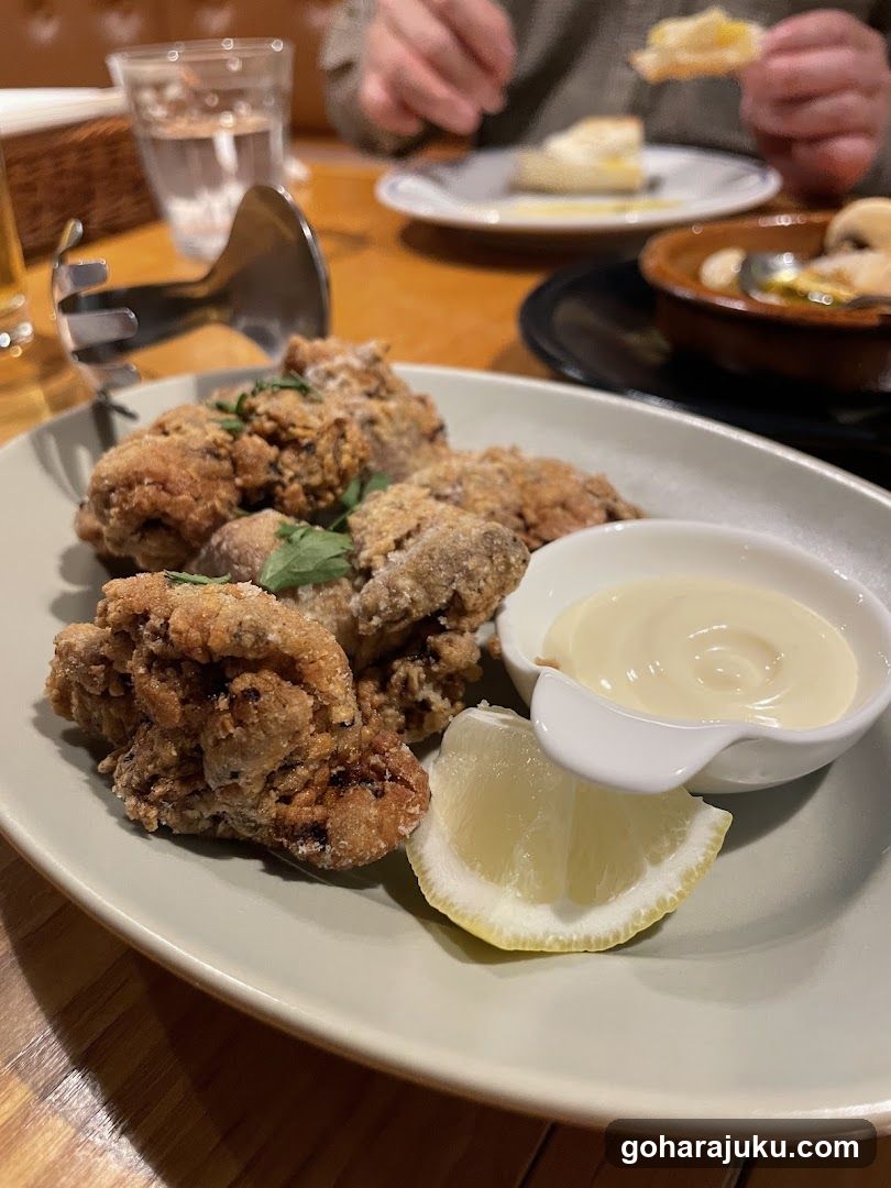 Fried Chicken with Lemon and Sauce