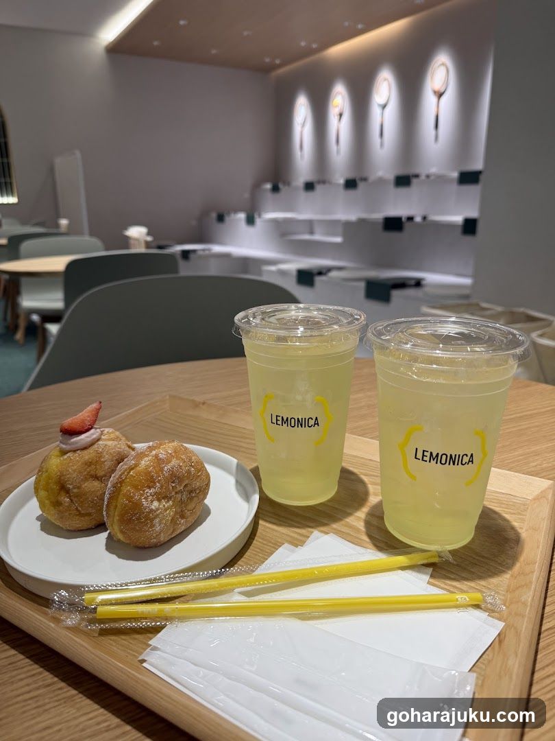 Lemonica Cafe Interior