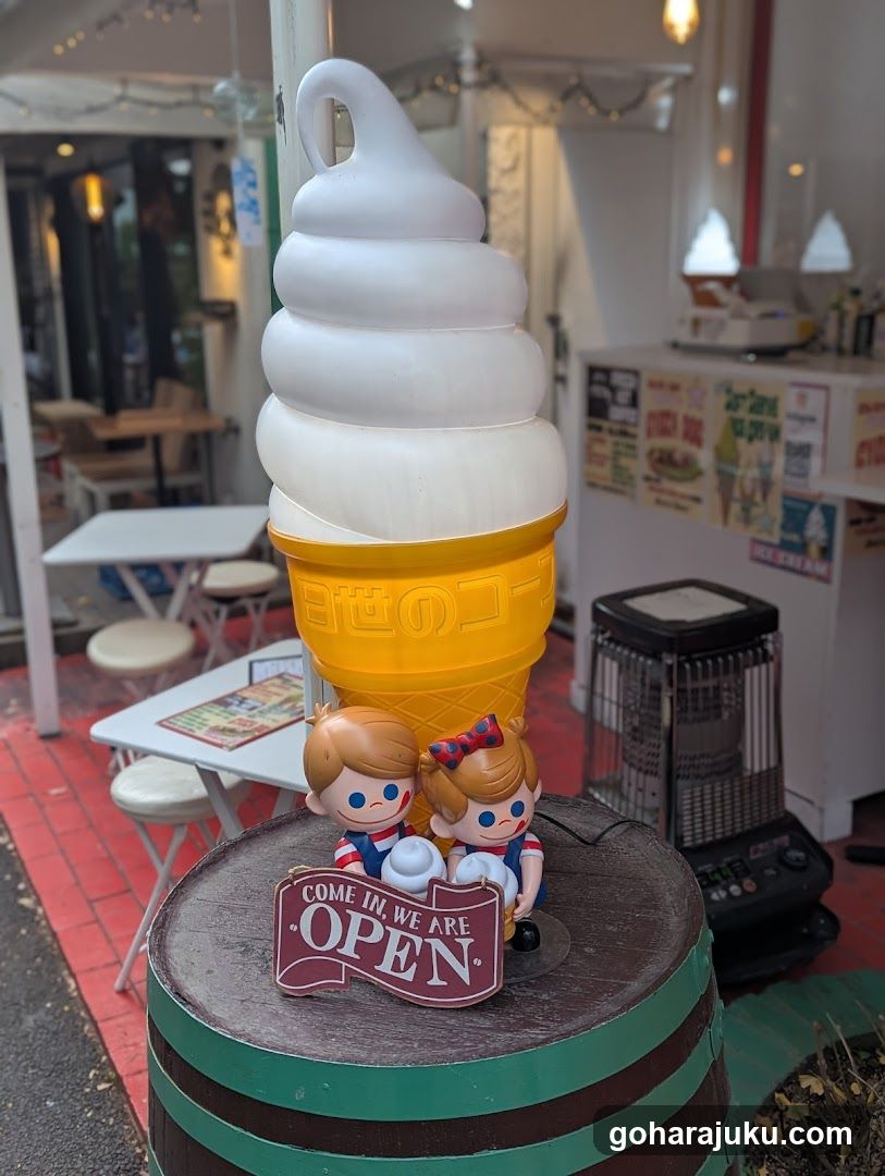 Ice Cream Cone Display with Dolls
