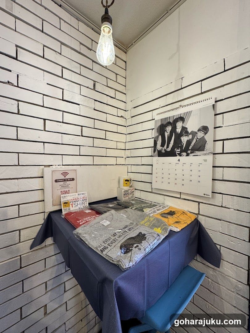 Merchandise Display Corner