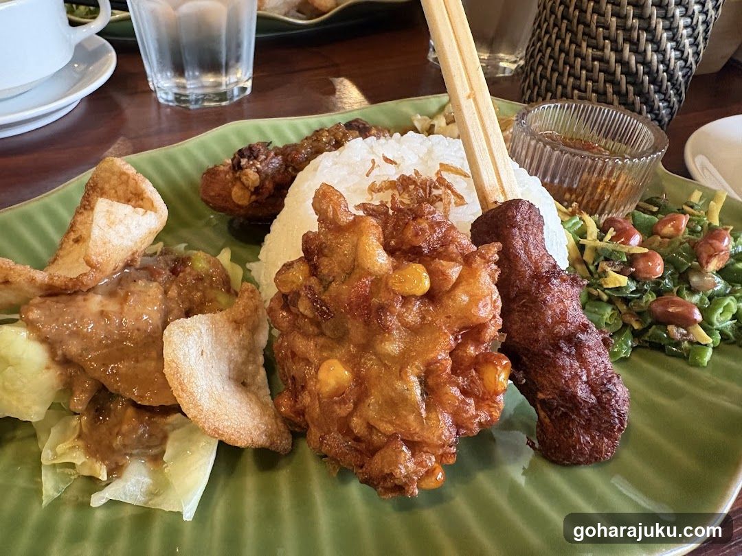 Fried Chicken and Rice Plate