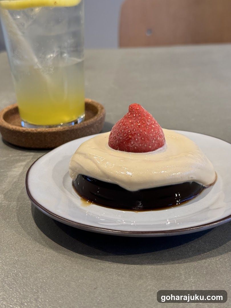 Dessert with Strawberry and Lemonade