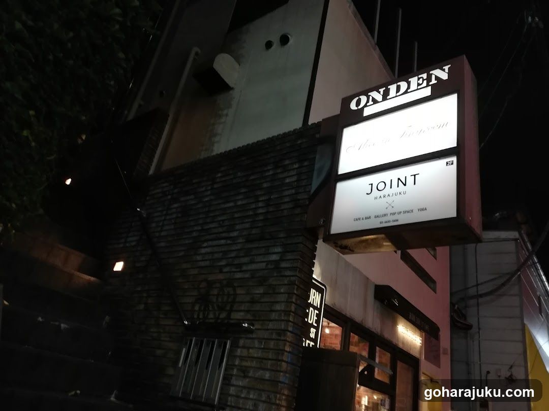 JOINT HARAJUKU Bar&Gallery