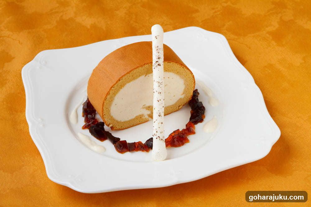 Rolled Cake with Cream Filling