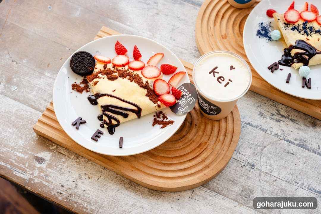 Crepes and Latte with Personalized Touch