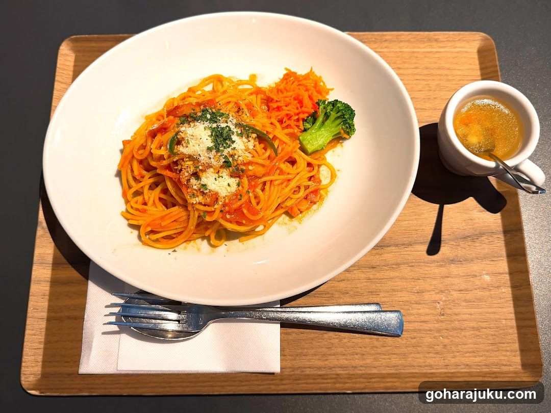 Spaghetti with Broccoli and Cheese