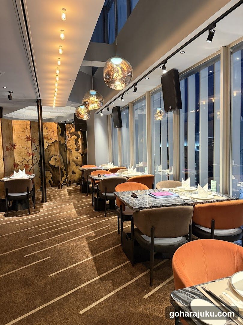 Elegant Dining Interior with Modern Decor