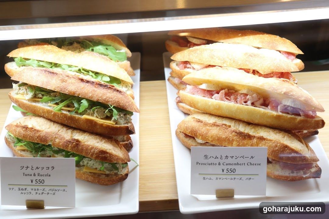 Sandwich Display