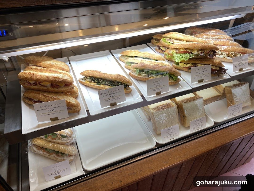 Sandwich Display Case