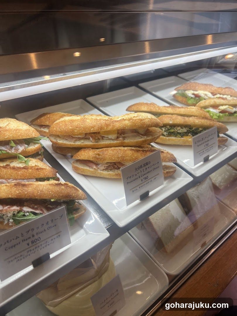 Sandwich Display Case