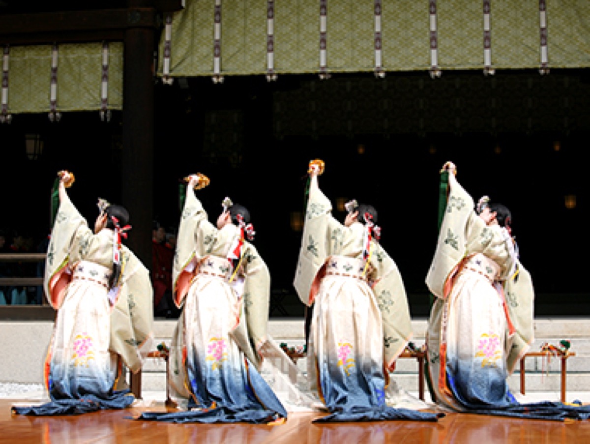 Meiji Jingu Spring Grand Festival
