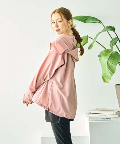 San-ai Resort UPF50+ 5-piece rash guard swimwear set at 14,850 yen for Omotesando Hills pop-up